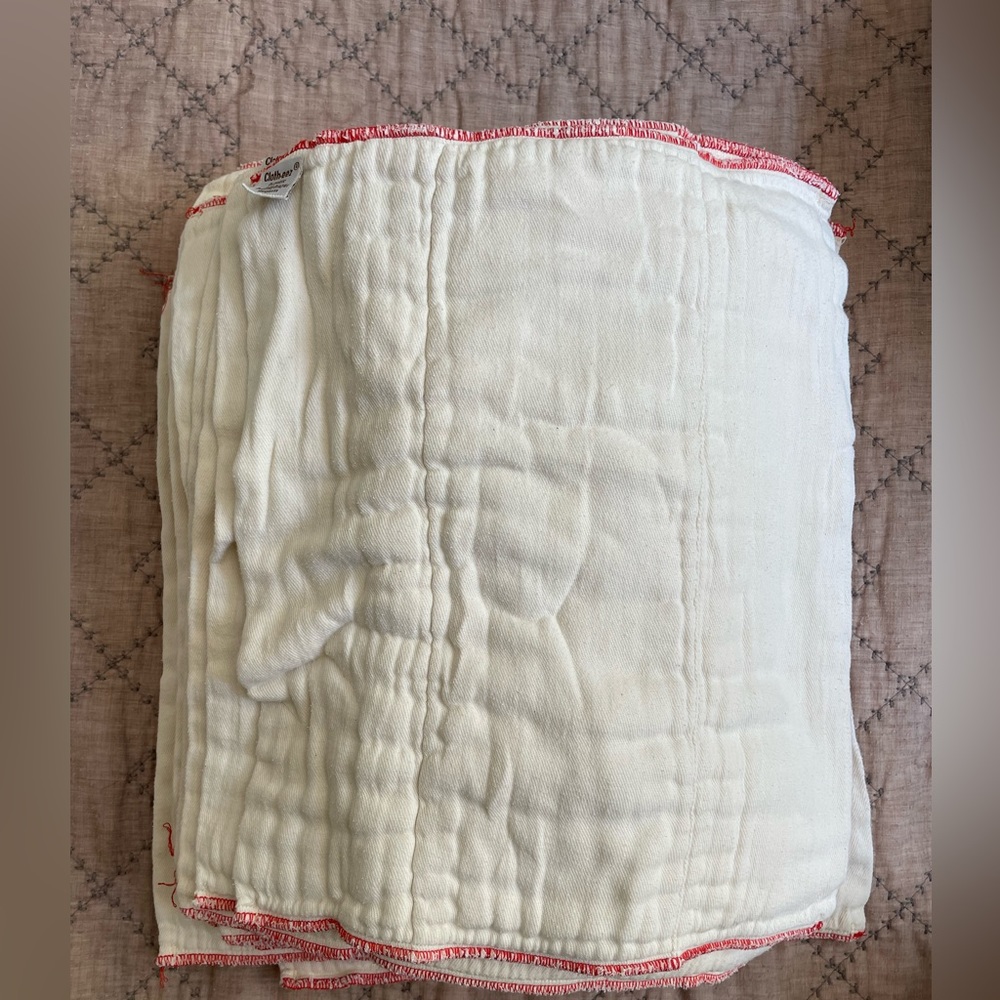 23 Clotheeze prefolds - medium